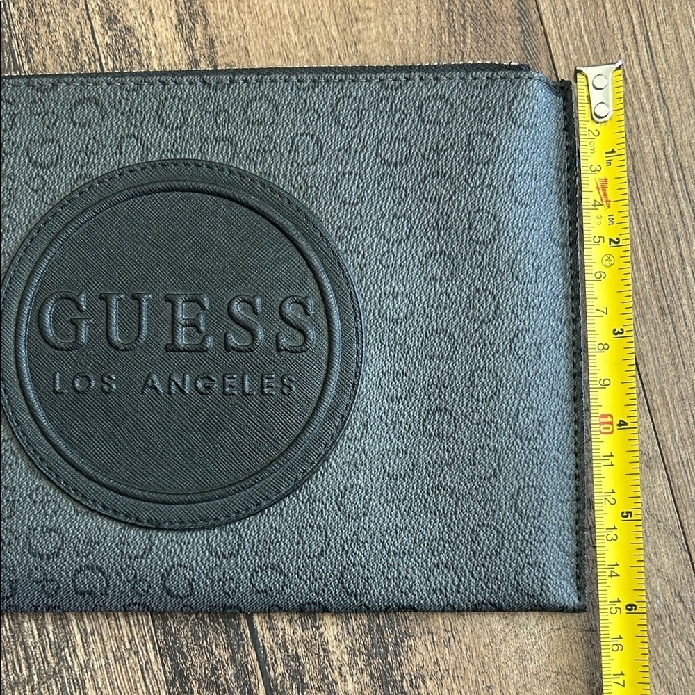 GUESS Charcoal Embossed woman’s Wristlet wallet - Picture 6 of 6